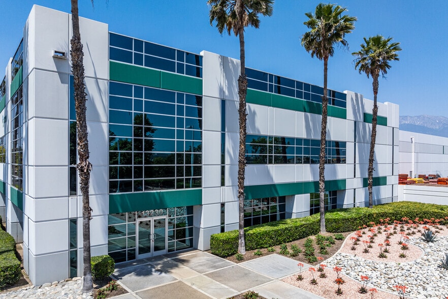 13230 San Bernardino Ave, Fontana, CA for lease - Building Photo - Image 1 of 10