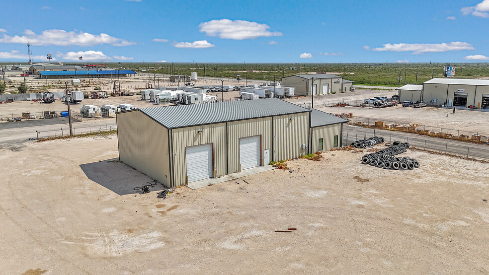 11407 W County Road 33, Midland, TX for sale - Building Photo - Image 1 of 1