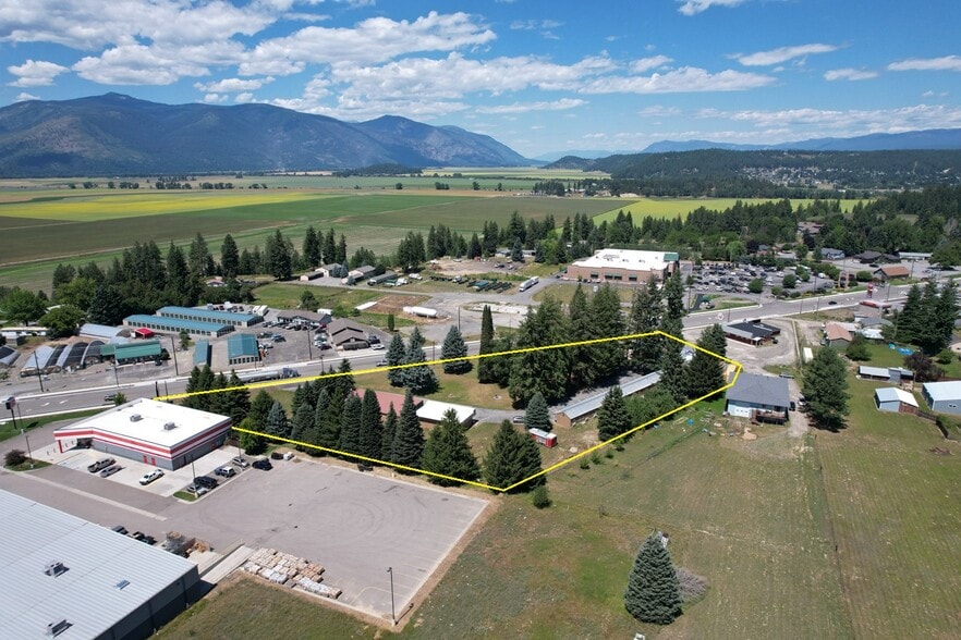 6409 S Main St, Bonners Ferry, ID for sale - Building Photo - Image 2 of 14