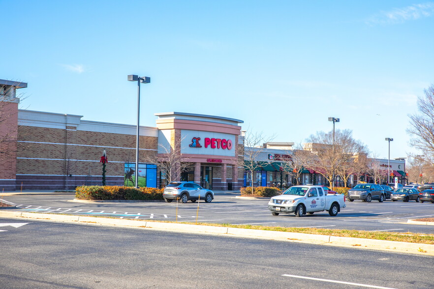 3009-3088 Waldorf Marketplace, Waldorf, MD for lease - Building Photo - Image 2 of 13