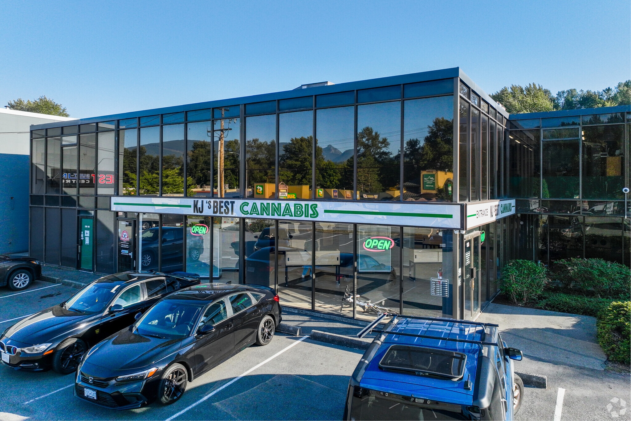 2700 Barnet Hwy, Coquitlam, BC for sale Primary Photo- Image 1 of 1