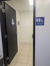 12759 Poway Rd, Poway, CA for lease Interior Photo- Image 2 of 2