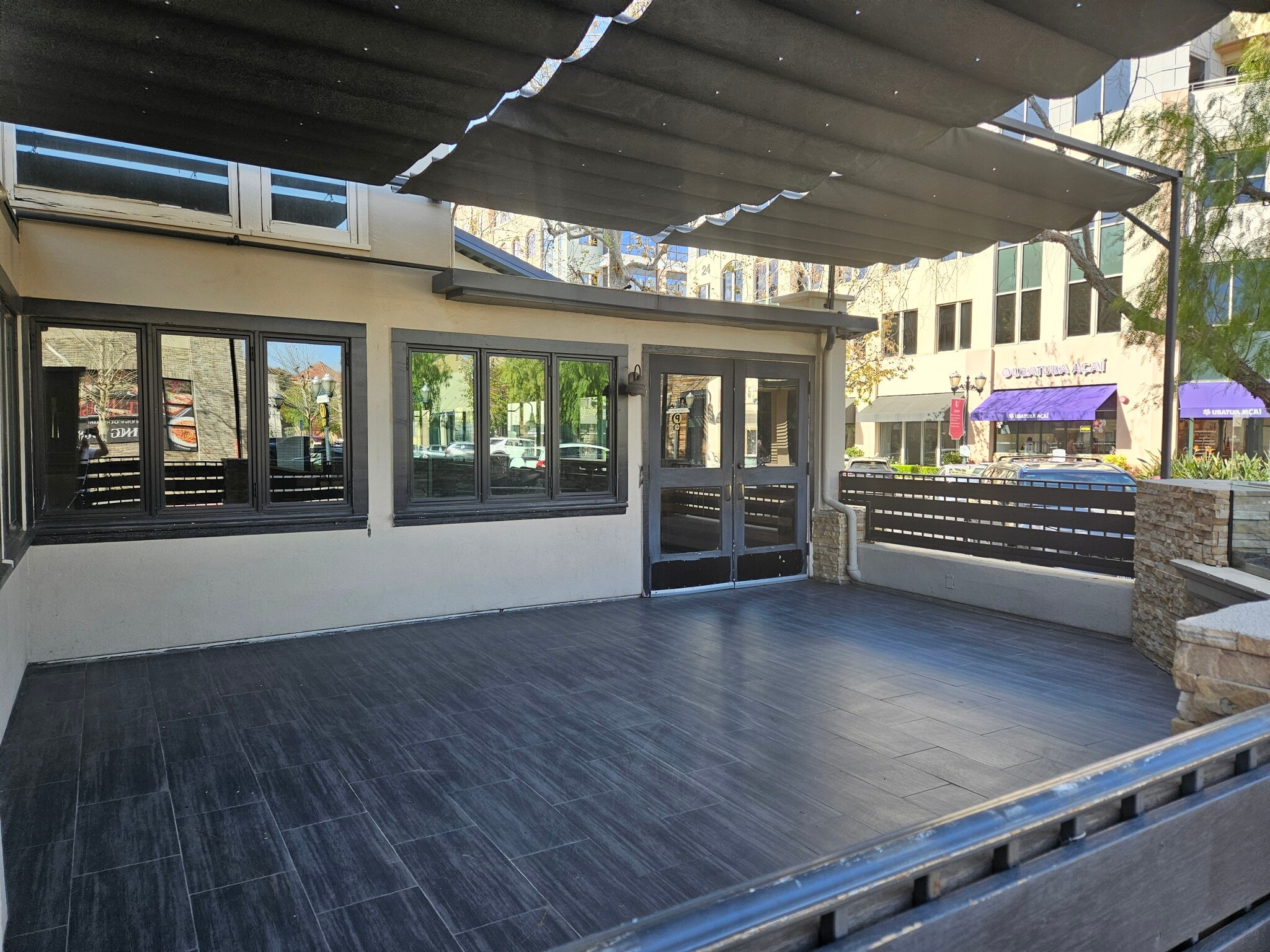 26450 McBean Pky, Valencia, CA for lease Building Photo- Image 1 of 3