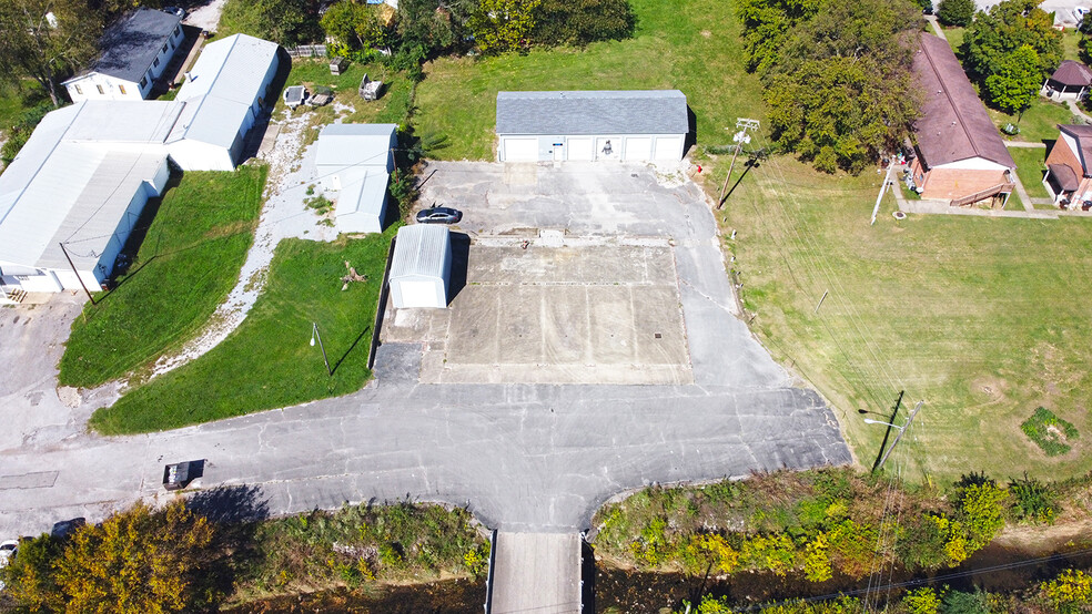 419 E Main St, Mount Sterling, KY for lease - Building Photo - Image 1 of 11