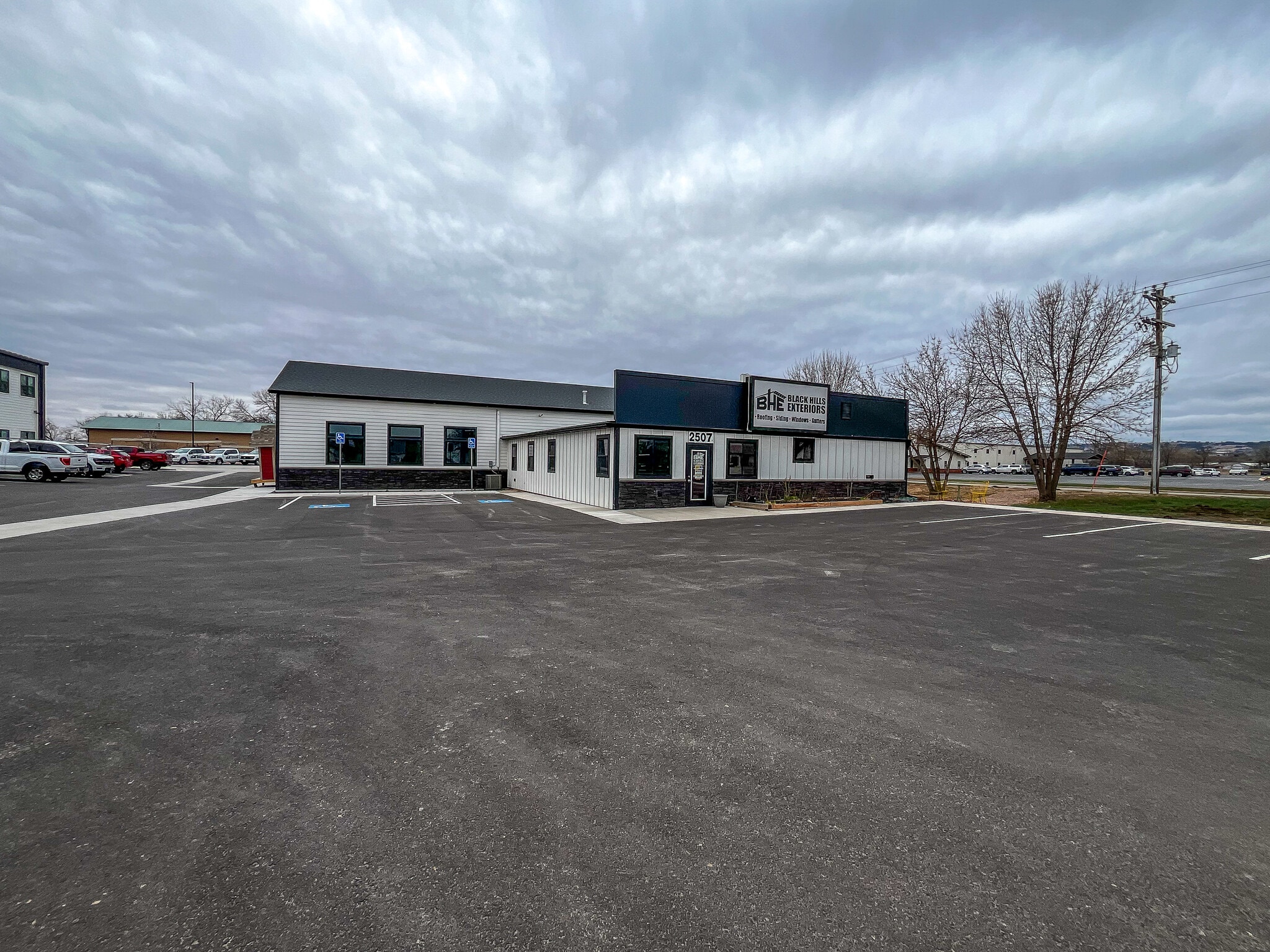 2507 E Saint Patrick St, Rapid City, SD for lease Interior Photo- Image 1 of 12