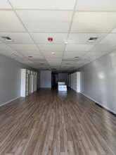 8901-9131 Pembroke Rd, Hollywood, FL for lease Interior Photo- Image 2 of 2