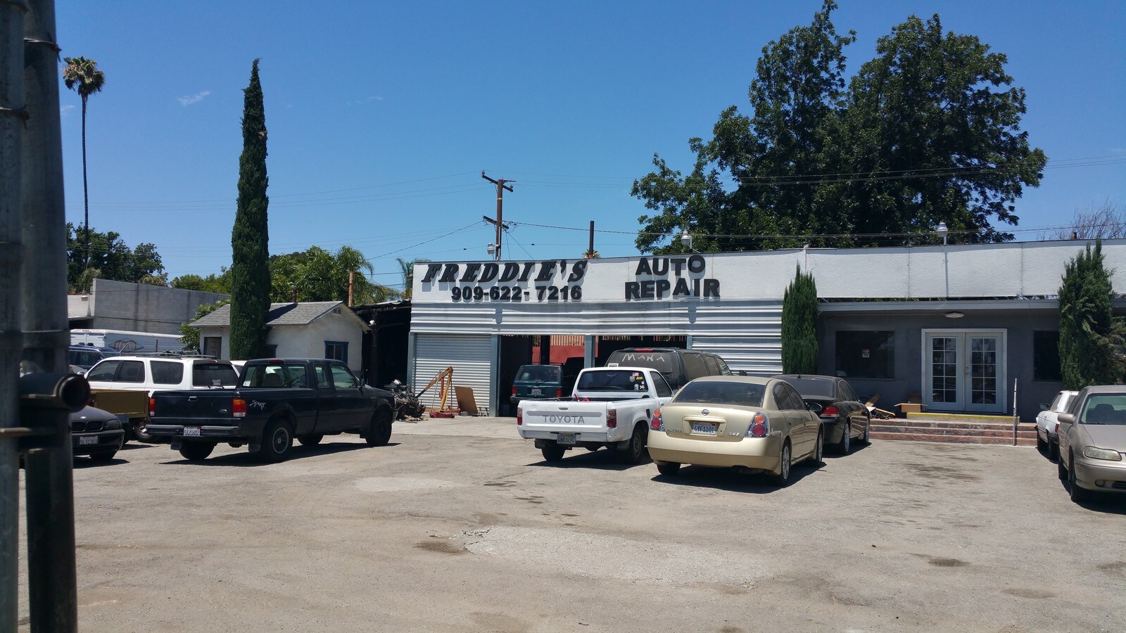 915929 E Mission Blvd, Pomona, CA 91766