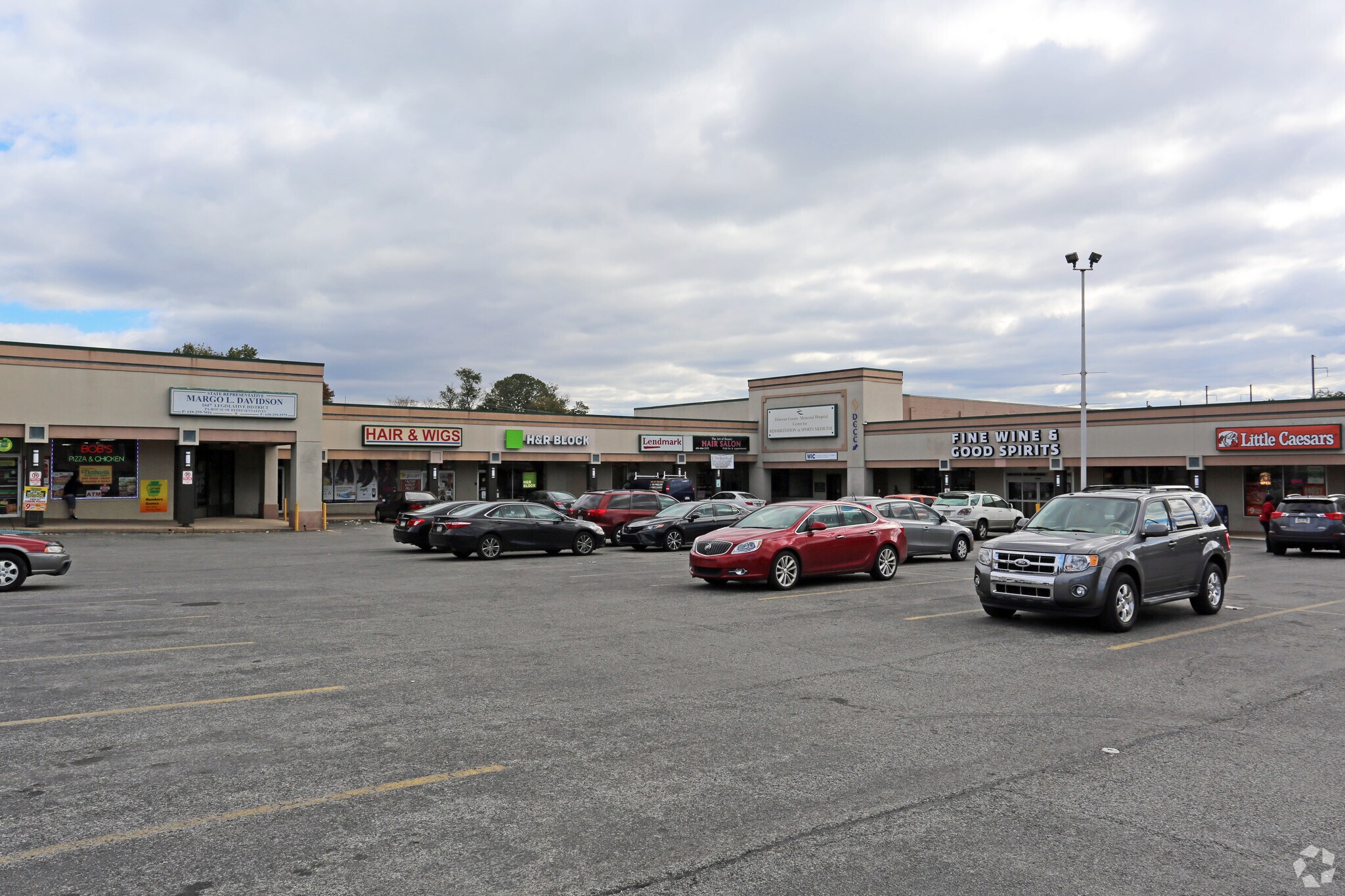 1500 Garrett Rd, Upper Darby, PA 19082 Barclay Square