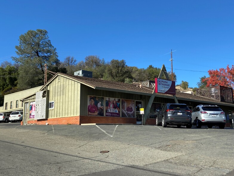 179 Palm Ave, Auburn, CA for lease - Building Photo - Image 1 of 2