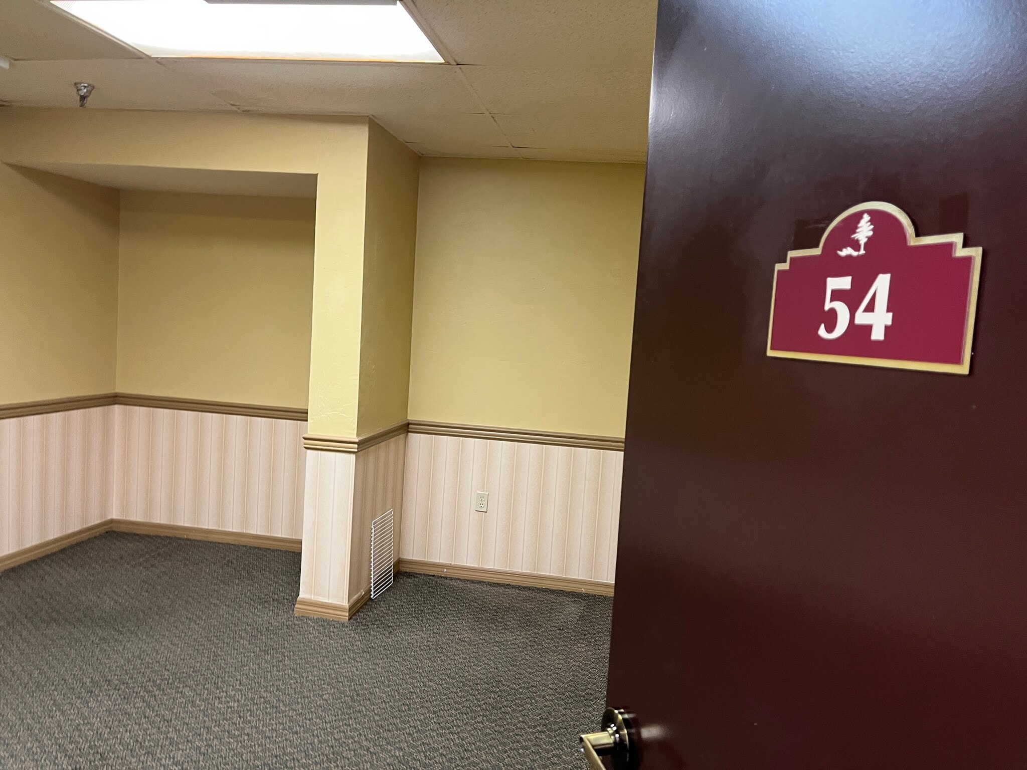 12995 S Cleveland Ave, Fort Myers, FL for lease Interior Photo- Image 1 of 1