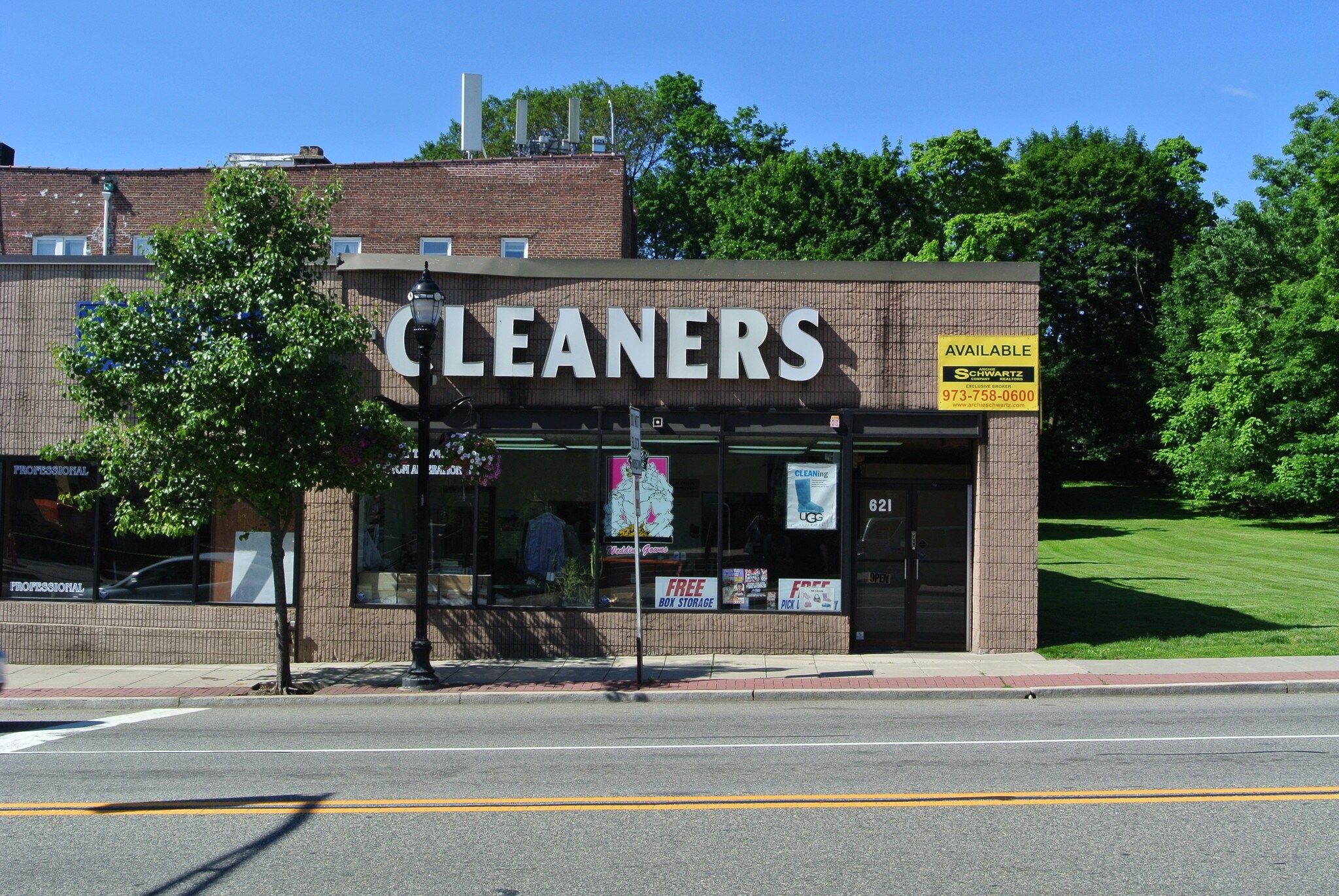621 Bloomfield Ave, Verona, NJ for sale Primary Photo- Image 1 of 1