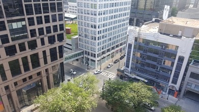 25 E 12th St, Kansas City, MO - AERIAL  map view