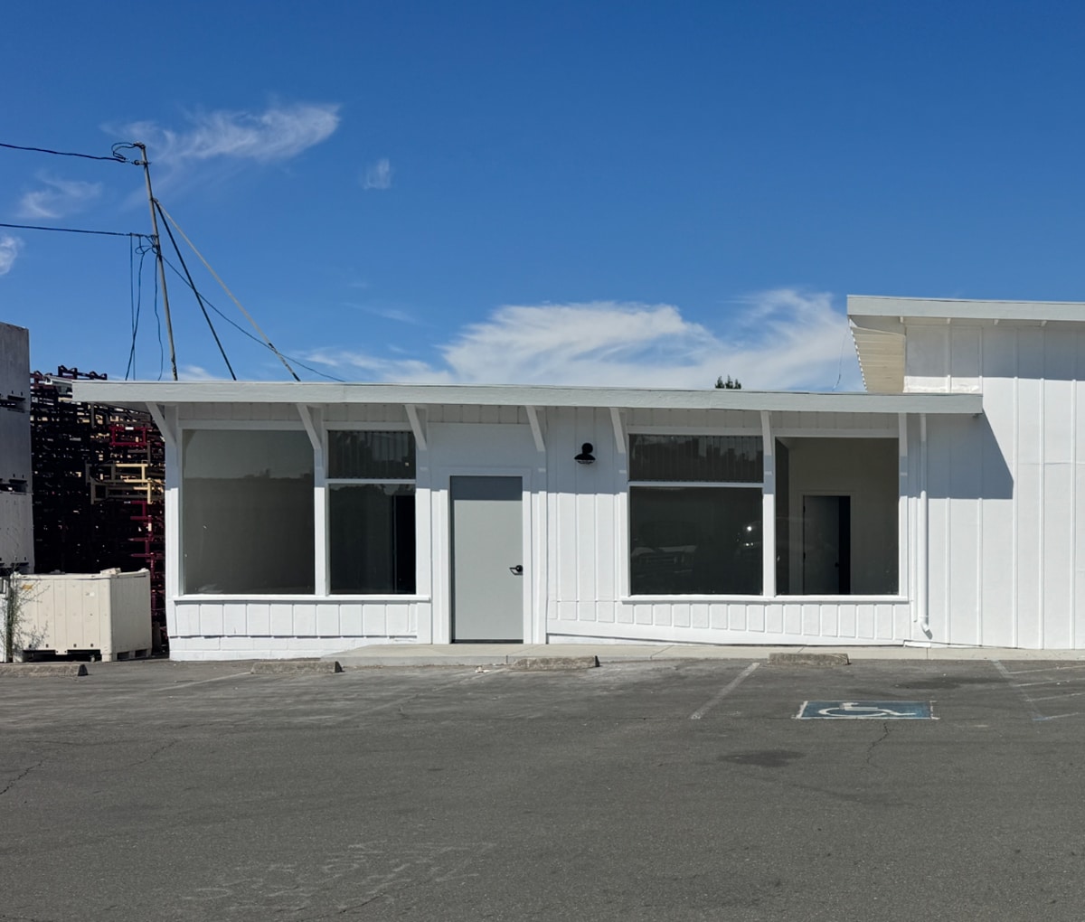 1042 Hopper Ave, Santa Rosa, CA for lease Building Photo- Image 1 of 3