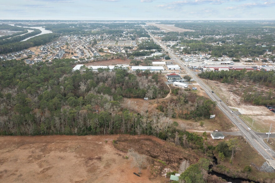 4810 SE Long Beach Rd, Southport, NC for sale - Building Photo - Image 3 of 27