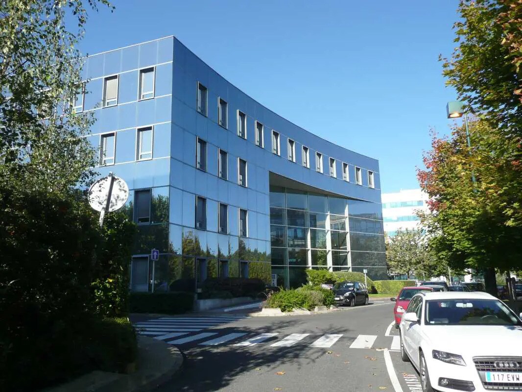 18 Place Des Nympheas, Villepinte for lease Building Photo- Image 1 of 10