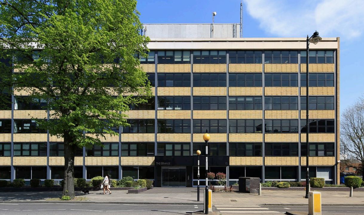 100 High St, London for lease Building Photo- Image 1 of 9