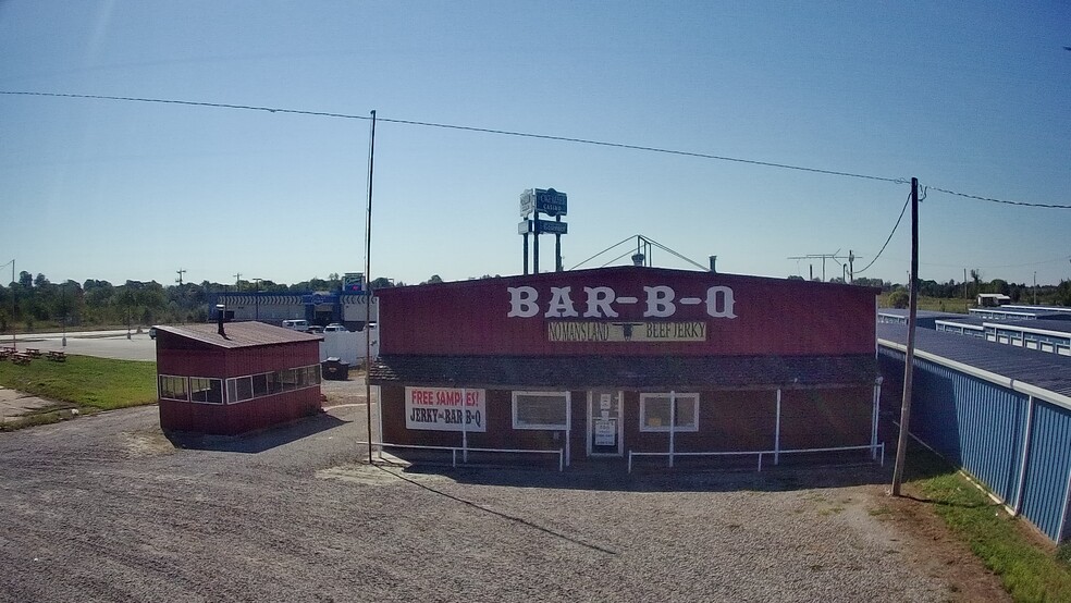 21 W Coplin St, Okemah, OK for sale - Primary Photo - Image 1 of 1