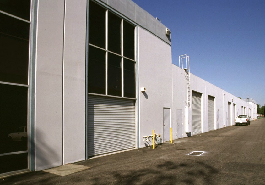 1813 E Dyer Rd, Santa Ana, CA for lease - Other - Image 3 of 10