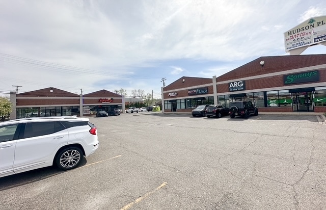 22805-22831 Michigan Ave, Dearborn, MI for lease - Building Photo - Image 2 of 2
