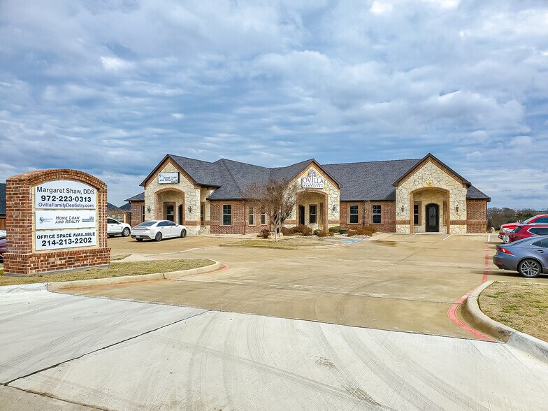 105 Ovilla Creek Ct, Ovilla, TX 75154