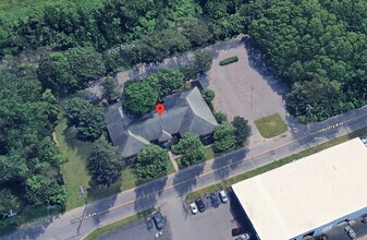 221 Industry Ave, Springfield, MA - AERIAL  map view