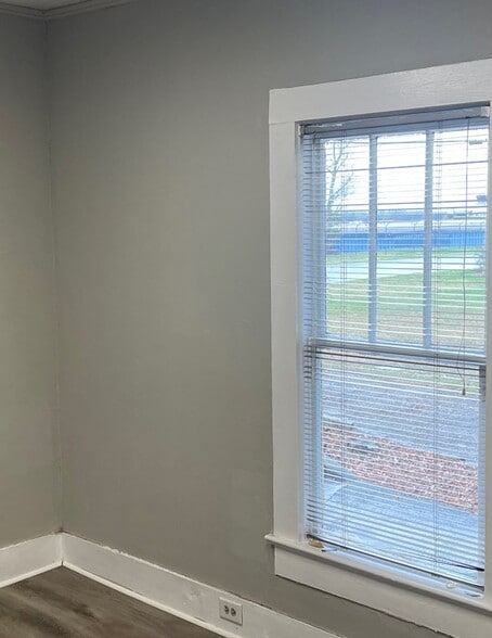 3374 Hardee Ave, Chamblee, GA for sale - Interior Photo - Image 3 of 4