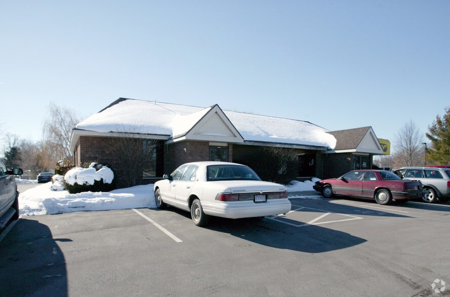 10402 Chicago Dr, Zeeland, MI for sale - Primary Photo - Image 1 of 2