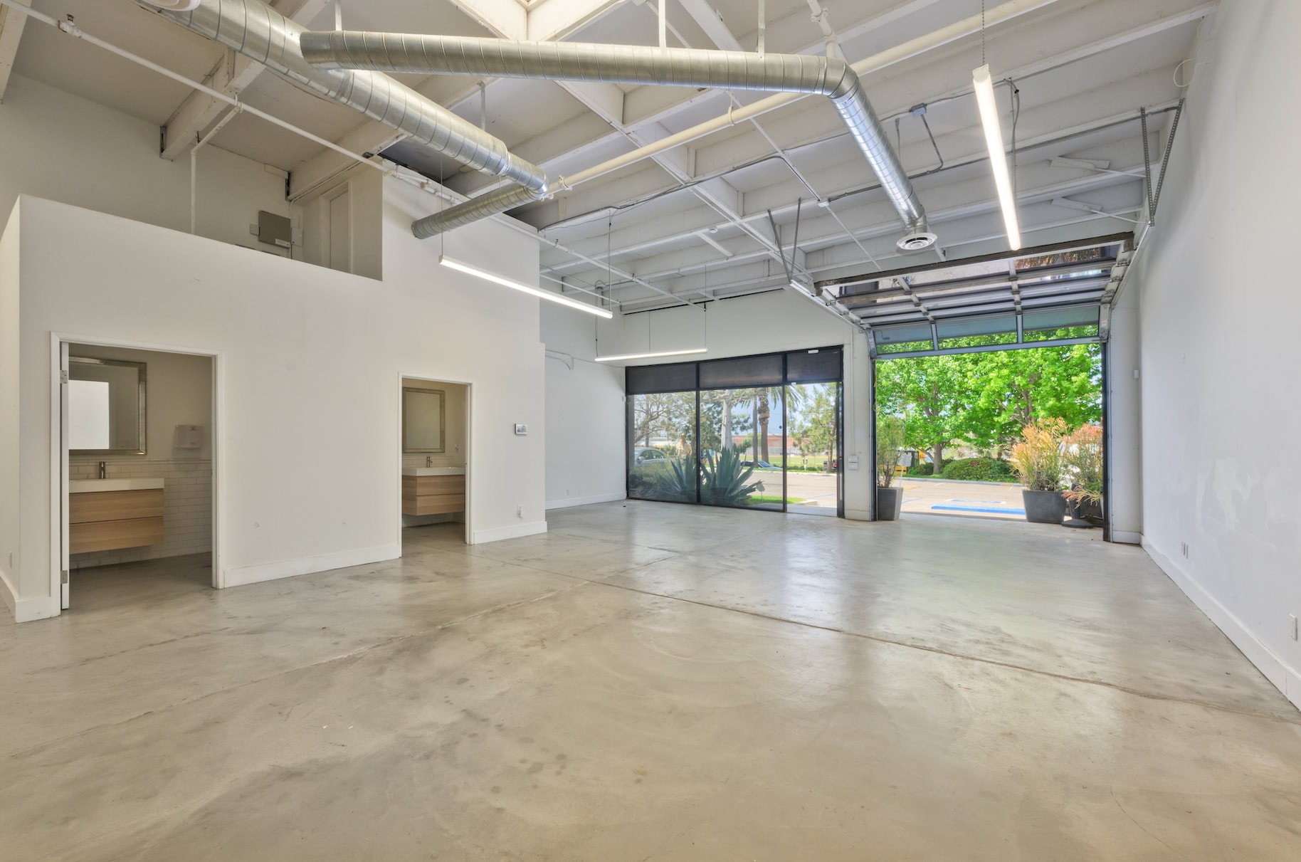 1631-1645 16th St, Santa Monica, CA for lease Building Photo- Image 1 of 4