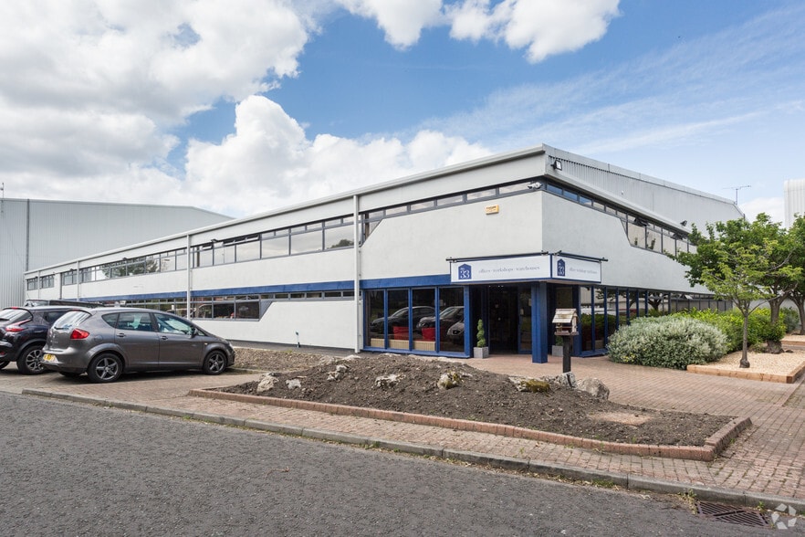 33 Bellingham Ct, Newcastle Upon Tyne for sale - Primary Photo - Image 1 of 1