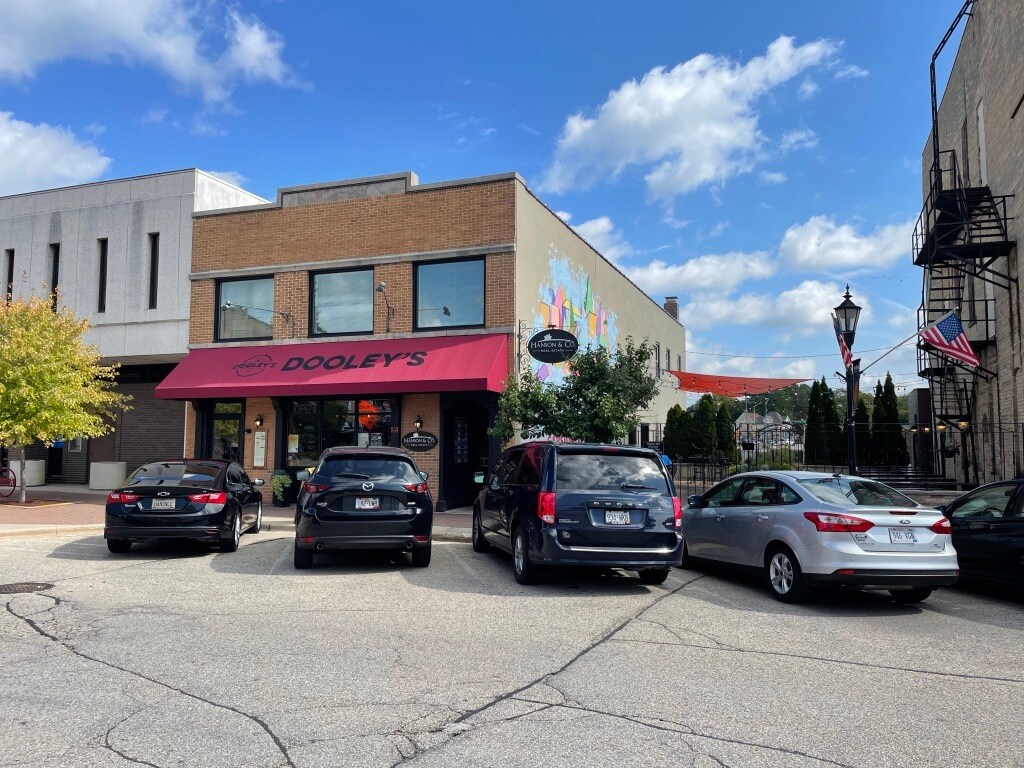 315 N Main St, West Bend, WI for sale Building Photo- Image 1 of 1