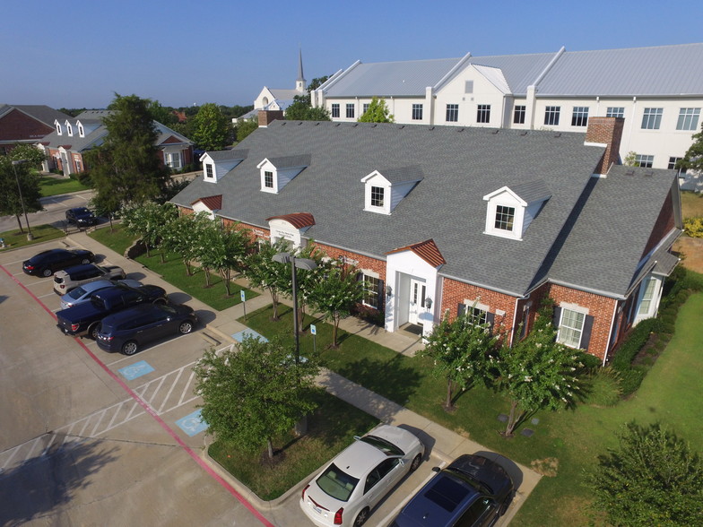 211 E Southlake Blvd, Southlake, TX for lease - Building Photo - Image 3 of 30