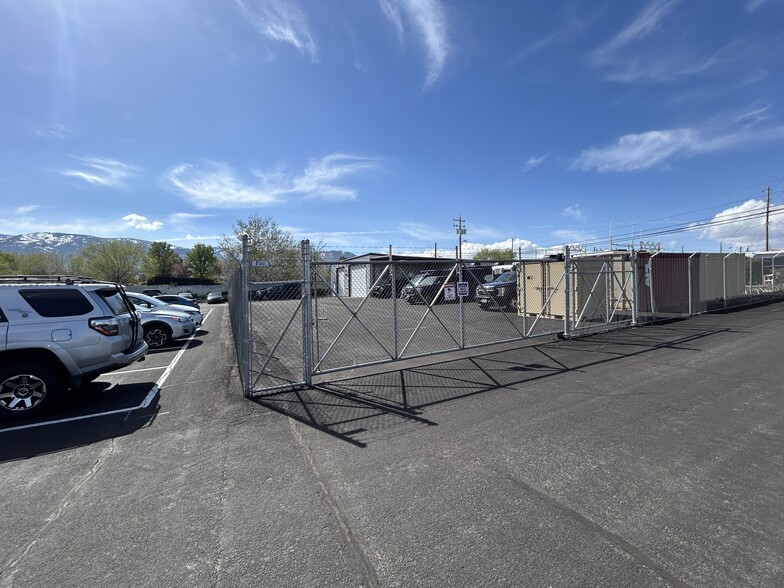 1070 E William St, Carson City, NV for lease - Building Photo - Image 3 of 5