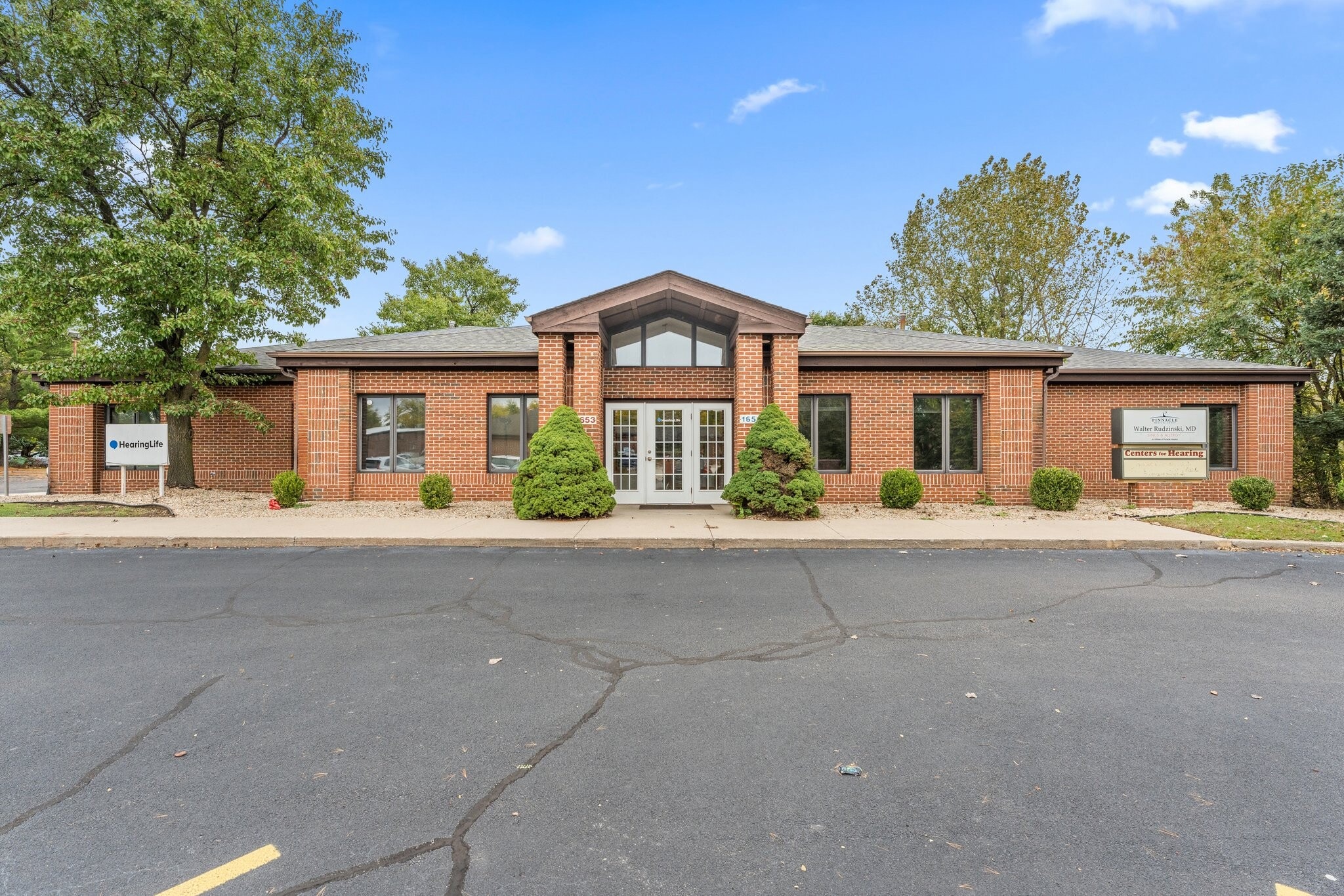 1651-1657 Thornapple Way, Valparaiso, IN for lease Building Photo- Image 1 of 17