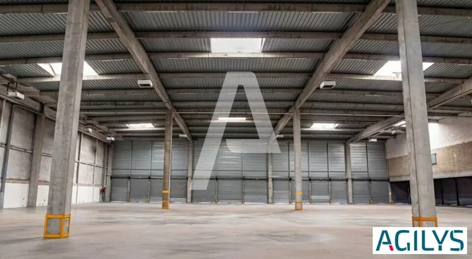 Flex in Combs-la-Ville for lease Interior Photo- Image 1 of 9