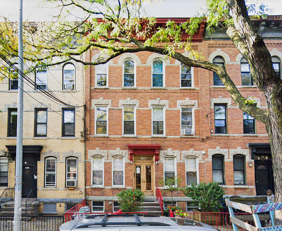 17-09 Himrod St, Ridgewood, NY 11385 | LoopNet