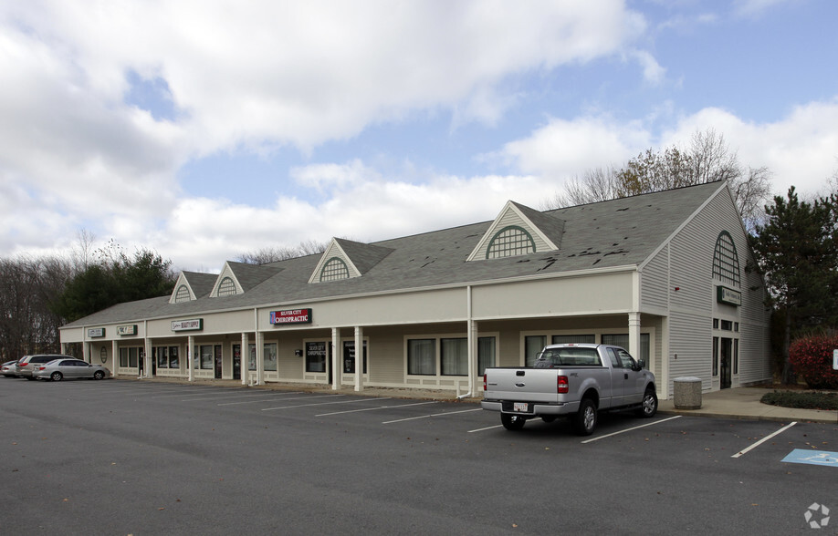 473 South St W, Raynham, MA for lease - Primary Photo - Image 3 of 3