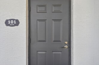 11350 66th St N, Largo, FL for lease Interior Photo- Image 1 of 6