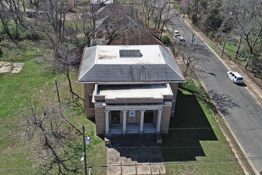 357 W Kaufman St, Paris, TX for sale - Building Photo - Image 1 of 1