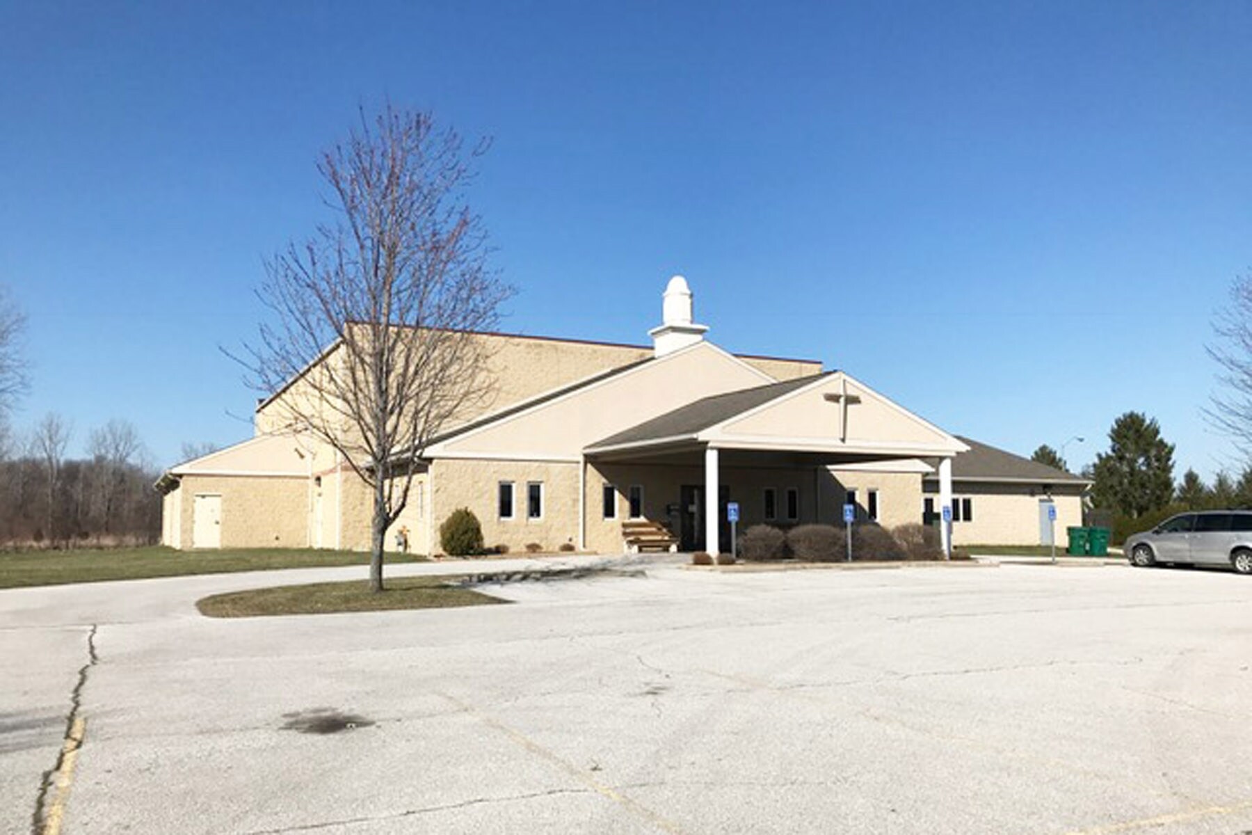 5260 Hill Ave, Toledo, OH for sale Building Photo- Image 1 of 1