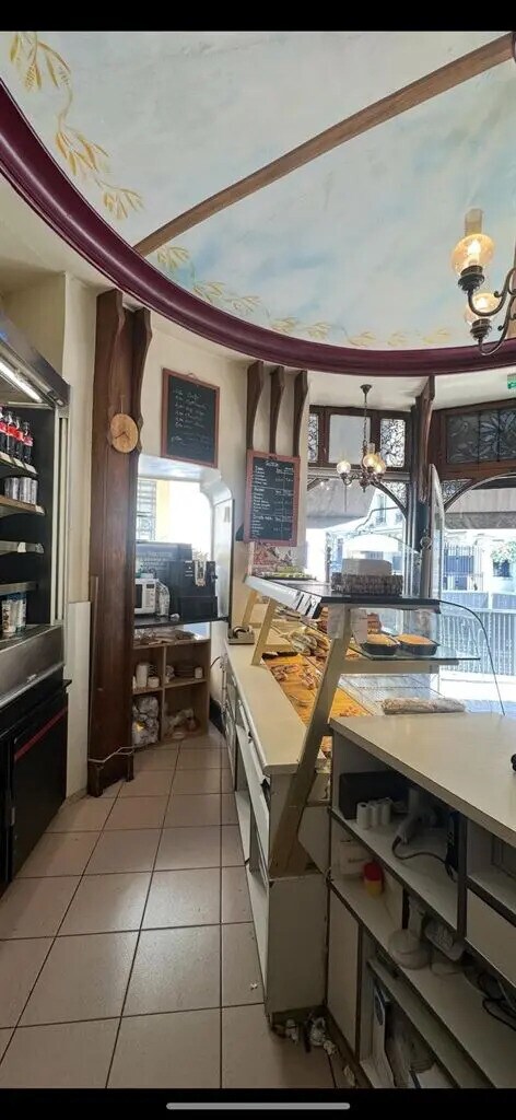 Location Commerce 133 m² - Photo 1