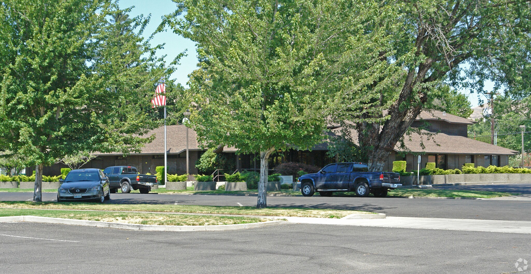 415 N 3rd St, Yakima, WA for sale Primary Photo- Image 1 of 1