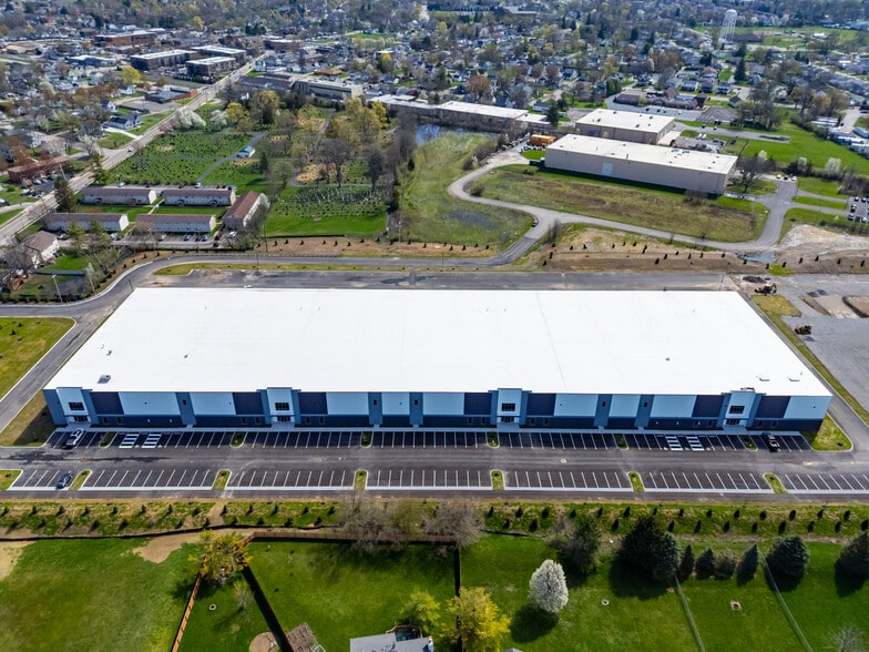 3741 Grove City Rd, Grove City, OH for lease - Building Photo - Image 2 of 2