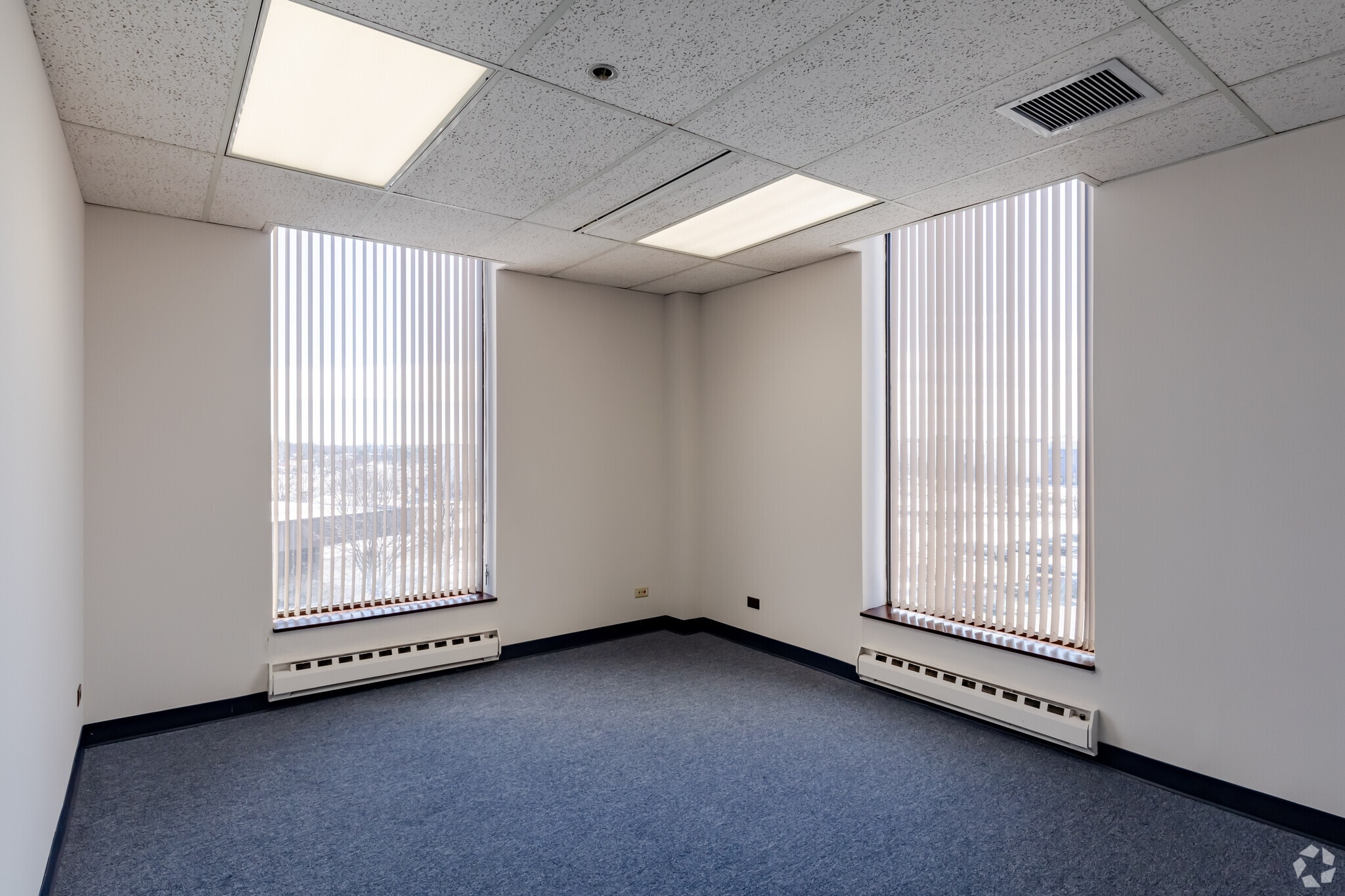 1699 Wall St, Mount Prospect, IL 60056 Mt Prospect Office for rent