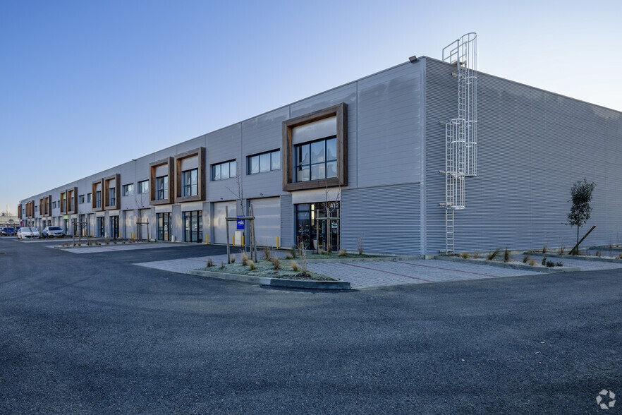 Flex in Toulouse for lease - Aerial - Image 1 of 5
