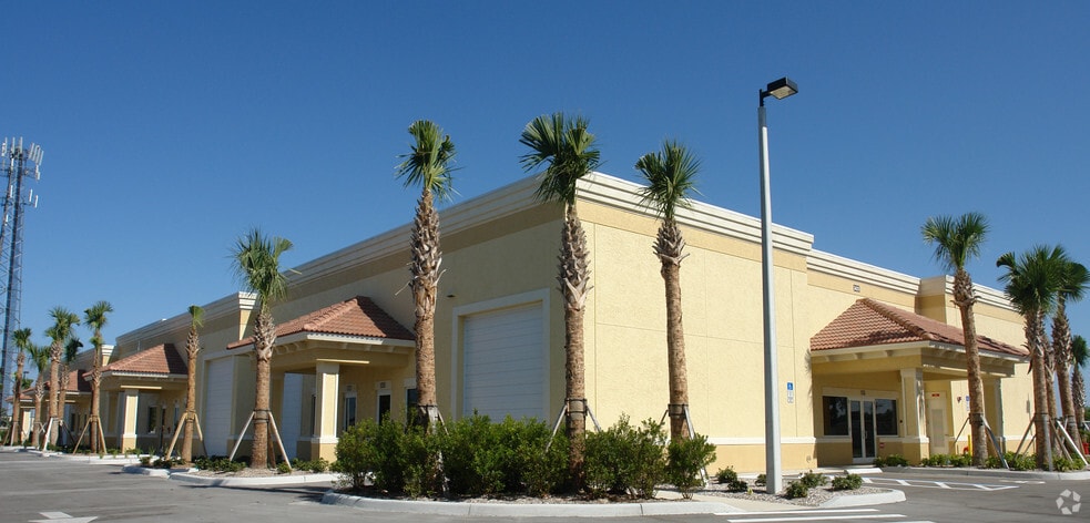 3425 Radio Rd, Naples, FL for sale - Building Photo - Image 2 of 24