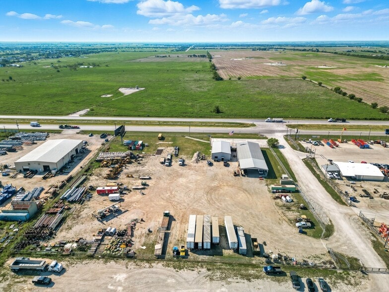 16430 W US Highway 380, Ponder, TX for sale - Building Photo - Image 2 of 37