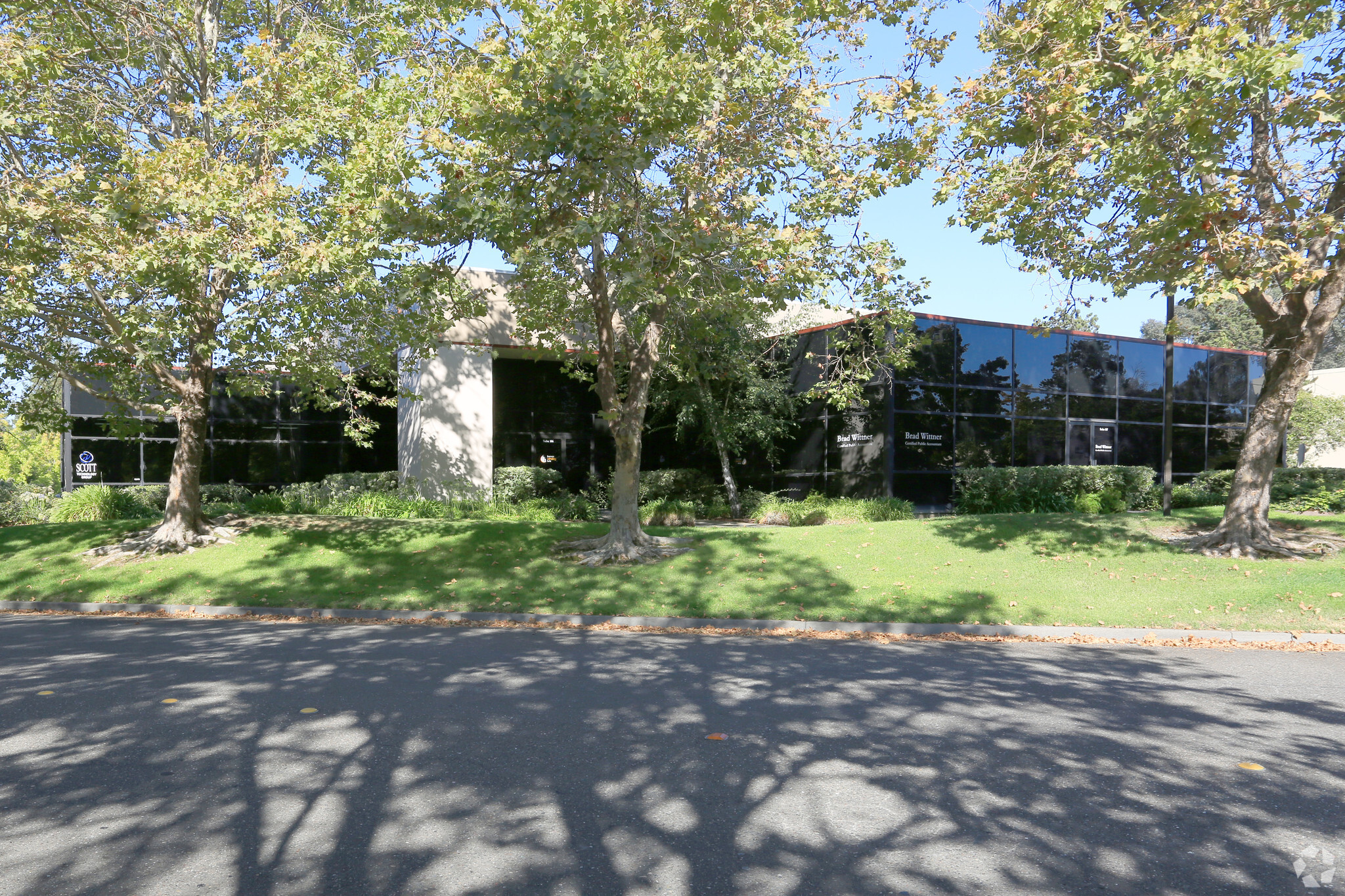 100 Professional Center Dr, Rohnert Park, CA for sale Primary Photo- Image 1 of 1