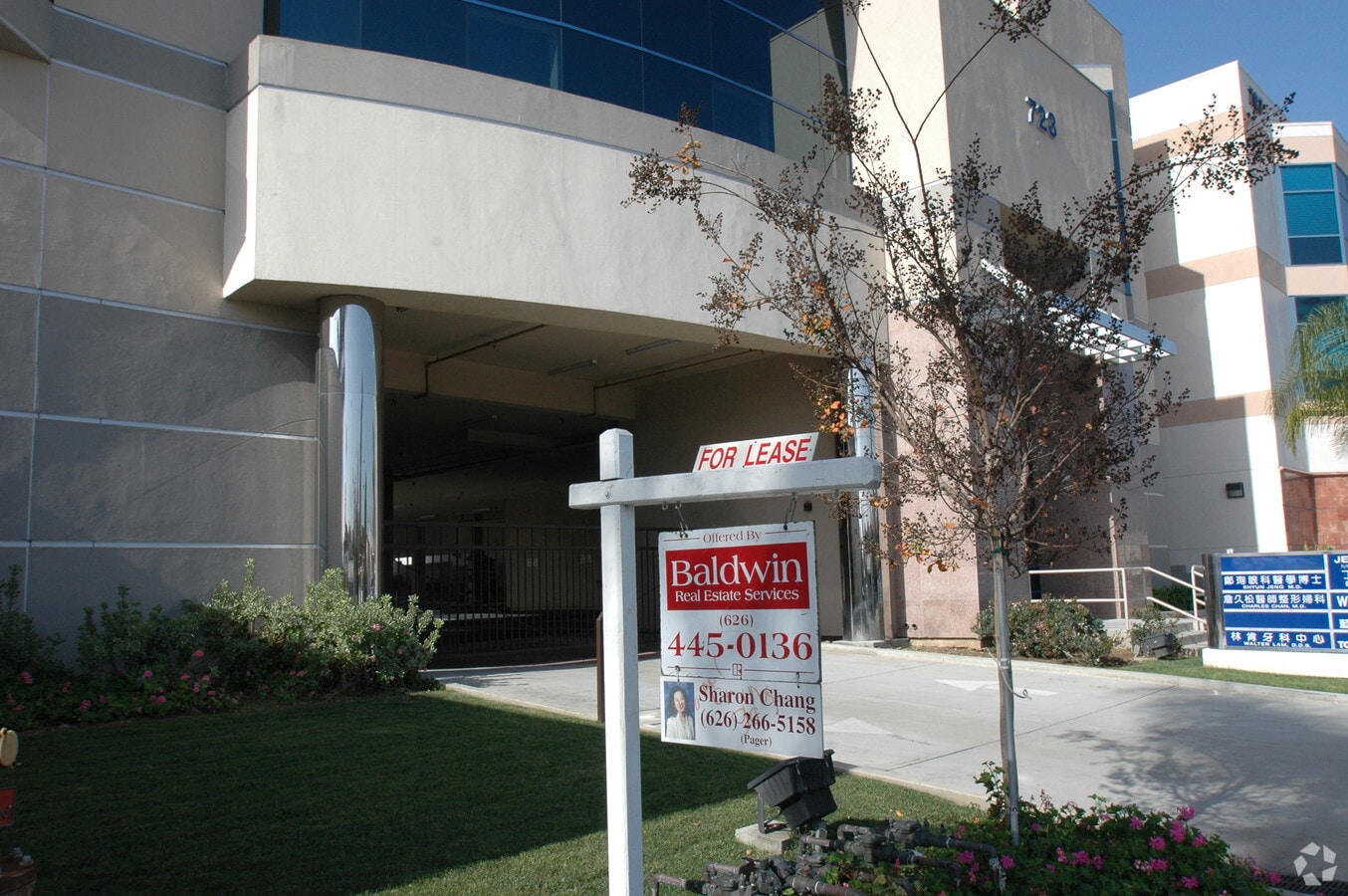 723 S Garfield Ave, Alhambra, CA 91801