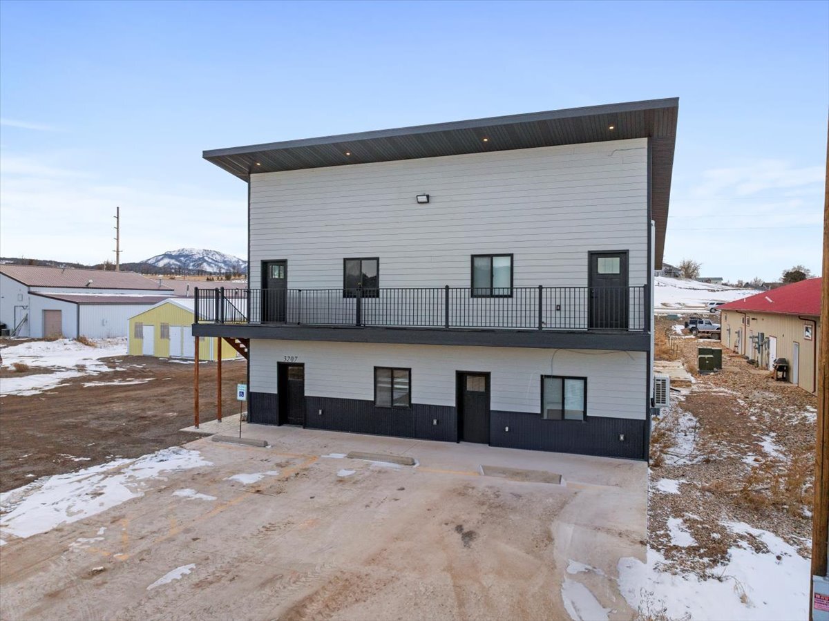 3207 W Fairgrounds Loop, Spearfish, SD for sale Primary Photo- Image 1 of 1