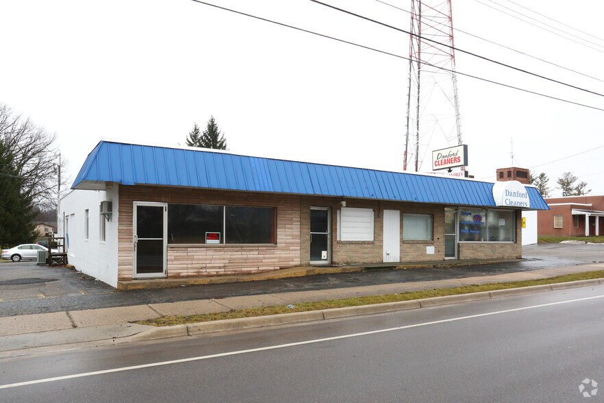 805809 W Holmes Rd, Lansing, MI 48910 Retail for Sale